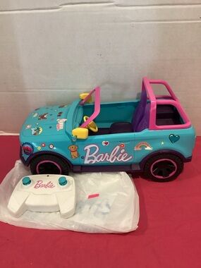 712-Hot Wheels Barbie Battery Operated Toy SUV
